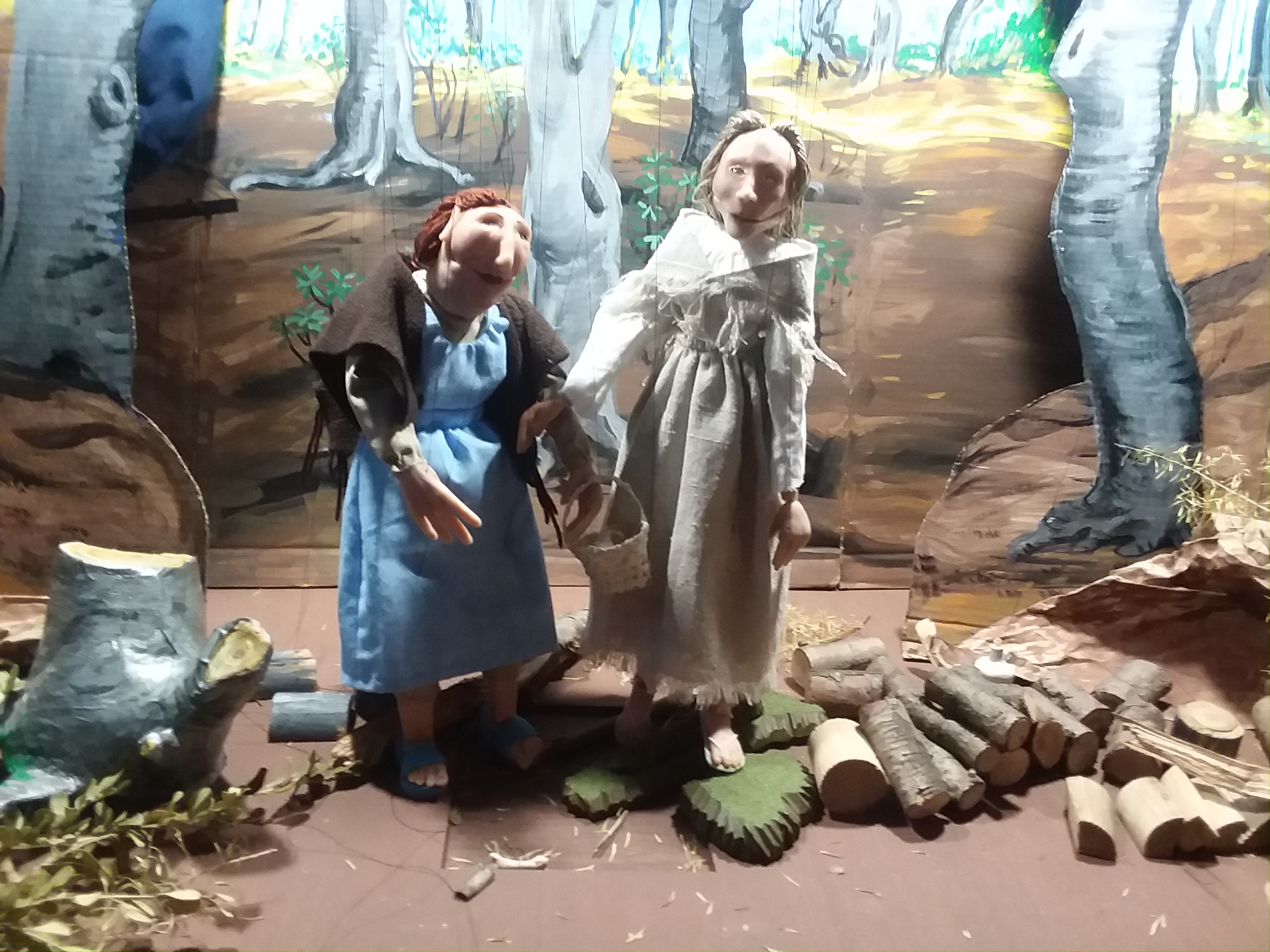 Marionettes by M.J.Oelke, puppets, puppetry, puppet theatre