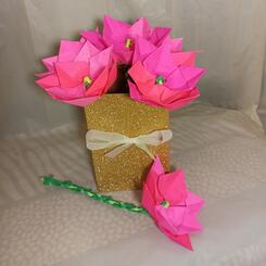 Medium 8 Petal  JacquiFlowers in Vase #13