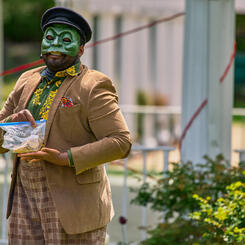 Dottora mask in Faction of Fools' MISSED CONNECTIONS 