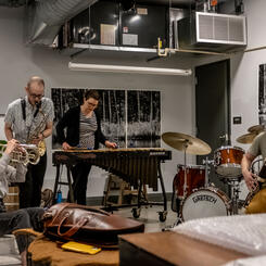 Ear Lobe at Dear Globe