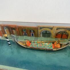 Aqua Alta Diorama, detail Gondola