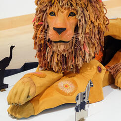 Dandelion Face Detail