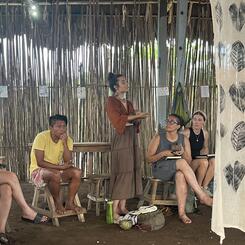 Presentations with Community 