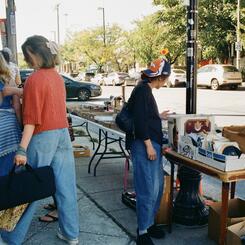 Sidewalk shoppers
