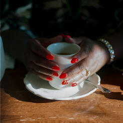 Patient Hands, Chicago