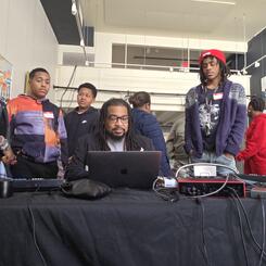 Musical Expression With Friends — Collaborative Sound Practice