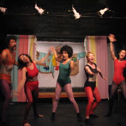 Bus Play and Scenes Play