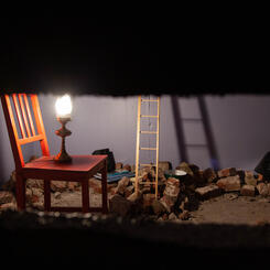 A house is like a mind that holds everything (installation view)