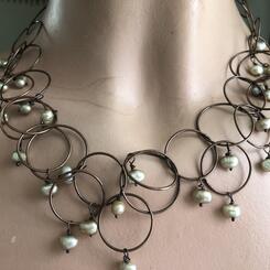 Bubble with Pearls