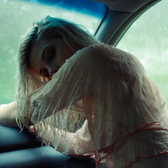 portrait of Lily (2016)