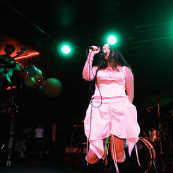 nina gala live at shiny fest