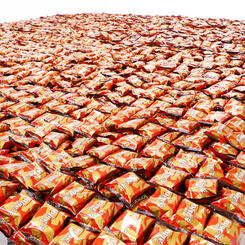 Eat Choco-Pie Together