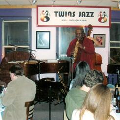 Carl Grubbs Live at Twins