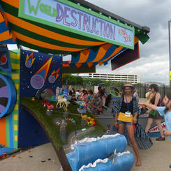 World Destruction Ring Toss