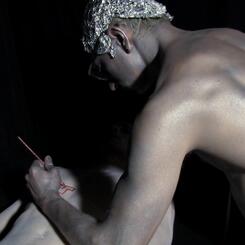 xonian-love-stills7.jpg