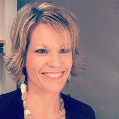 Lura Johnson, pianist