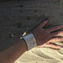 Interaction with bed