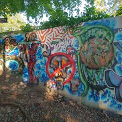 Graffiti Bridge STOP 1