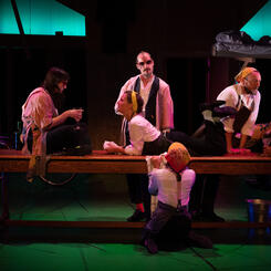 Minor Character, Friends