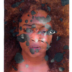 Portraits, Contact #15, 2022