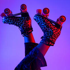 Les, Skates/Studio 11 Maryland Art Place