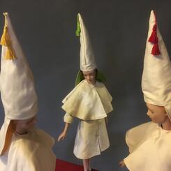 The Sewing Circle, dtl