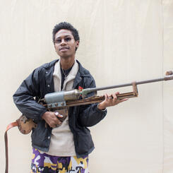 Gun Show, viewer participation