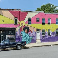 Lady liberty please know thyself