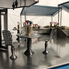 Cafe overlooking the farmers market