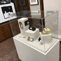 Dioramas on Pedestal