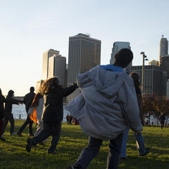 Public Scene in Brooklyn Bridge Park
