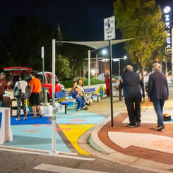Design for Distancing Curbside Commons First Fridays merchant community event