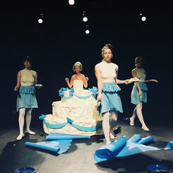 Cake: Performers: Mandy Morrison, Kelly Kivland, Rebecca Davis, Nora Stevens