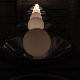 This is the column I created with the original stoplight. I wanted to express the questioning of the present human civilization. The light bulb goes from top to bottom from bright to dim, thus creating a visual wandering of the viewer, while questioning what is the perfect system and what is the order that human beings are looking for.