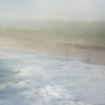 An impressionistic beachscape