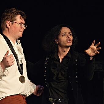 Photo's by Zoe Leonard