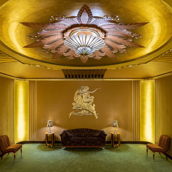 Ladies Lounge, Paramount Theatre | Oakland, CA