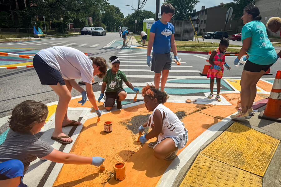 Annapolis Eastport, Compass Crossing, community paint day youth painting