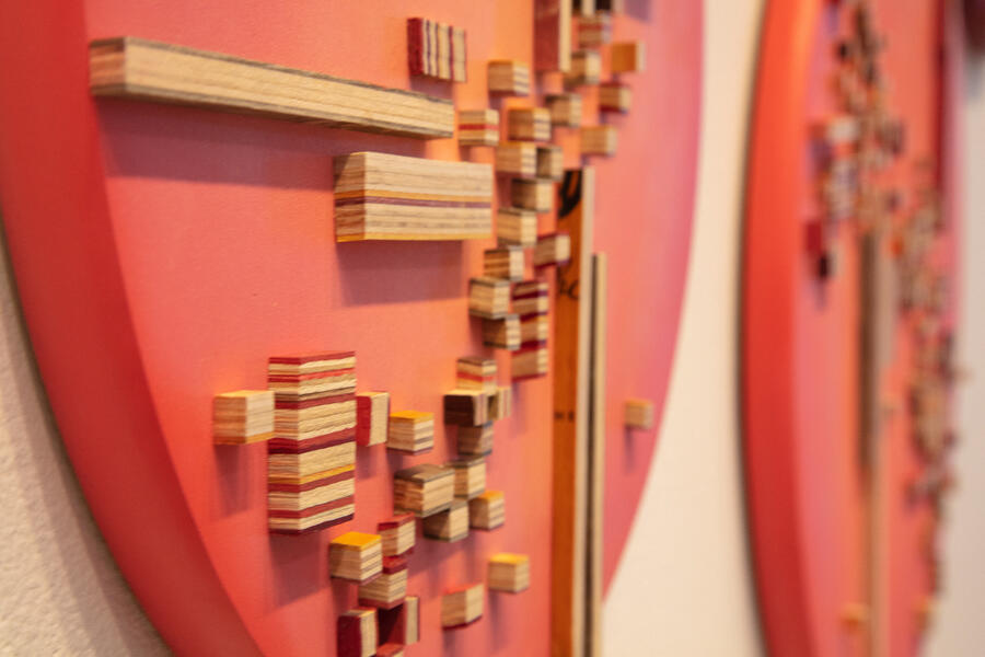 Detail, Acknowledgment