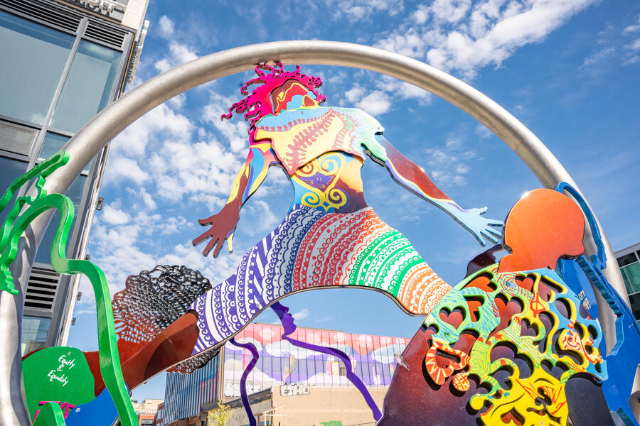 Dance in Place Figure Detail