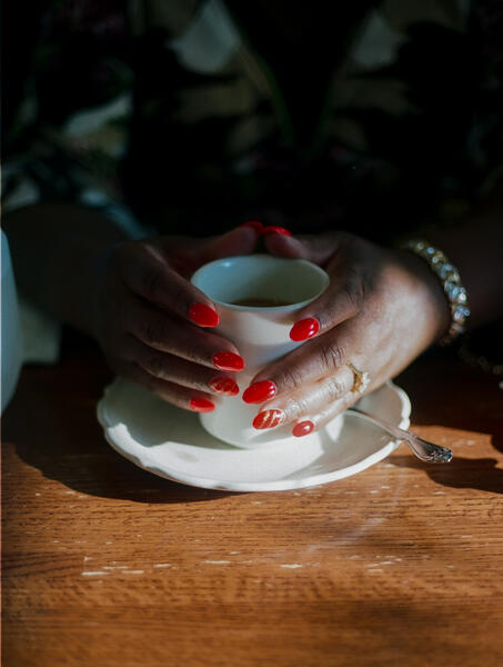 Patient Hands, Chicago