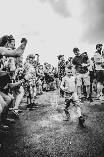 Fans at Warped Tour DC