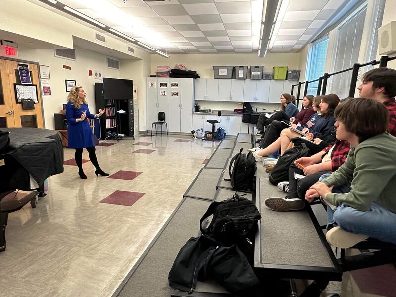 Annie Gill, Presenter - Barbara Ingram School for the Arts