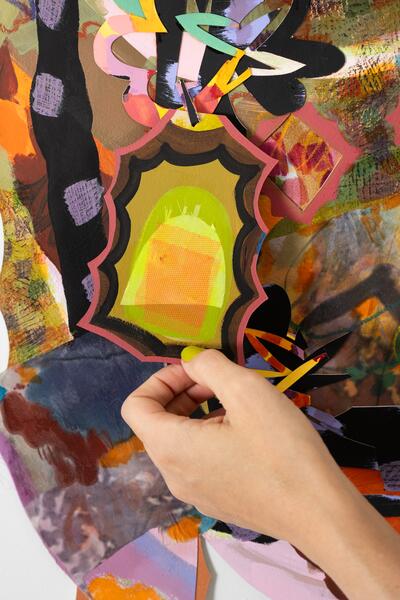 Long Sleeve Crop Top with Price Tag, detail image