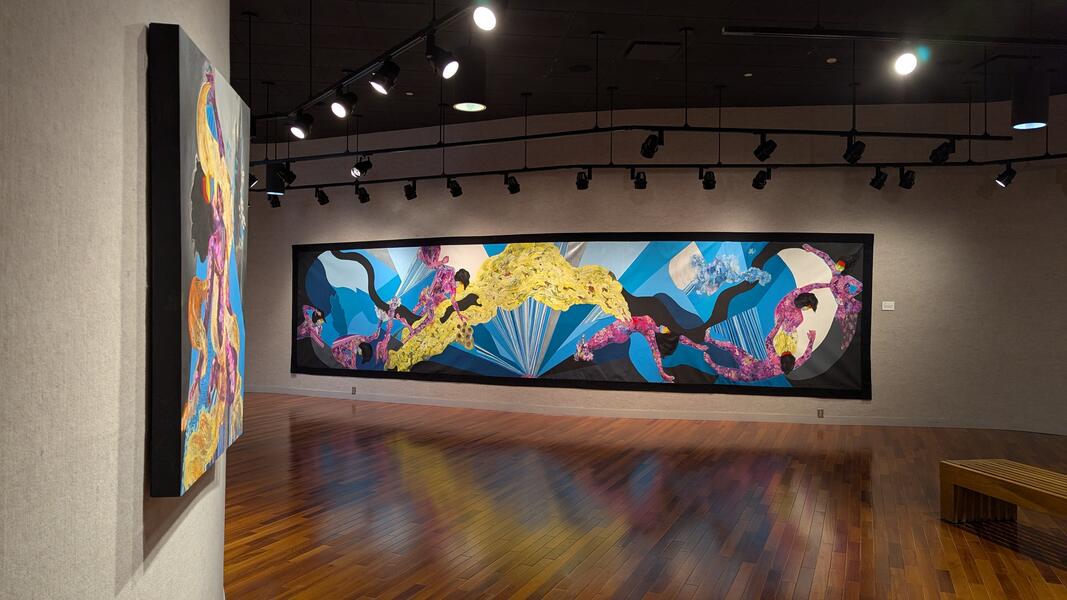 View of the long curved wall