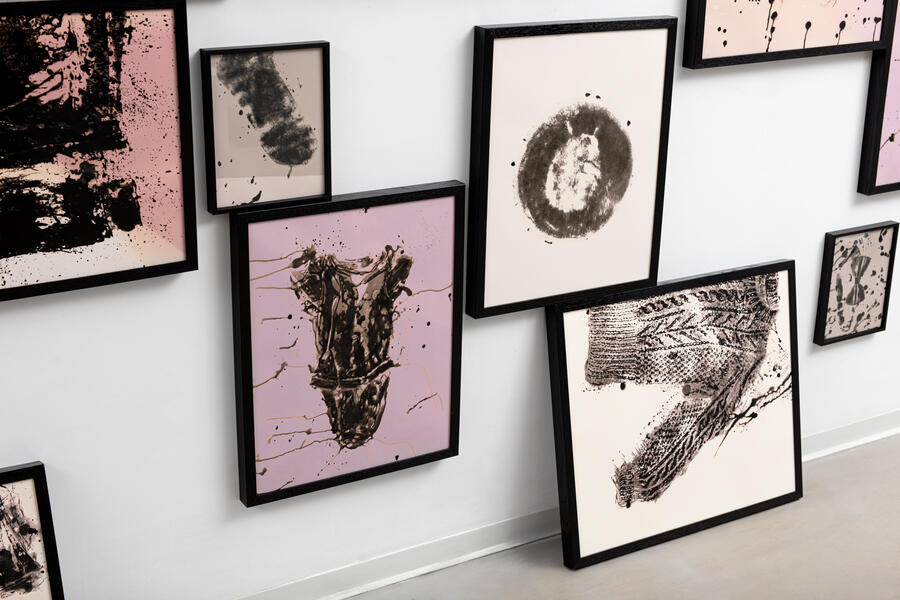 Reconstruction of Forgetting