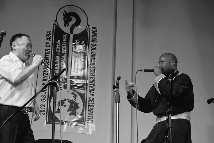 Shodargan Overtone II: Kongar-ol Ondar, the first artistic director of Alash, performing with Shodekeh at the Tuvan Cultural Center (founded by Kongar-ol) in Kyzyl, Tuva, 2012.