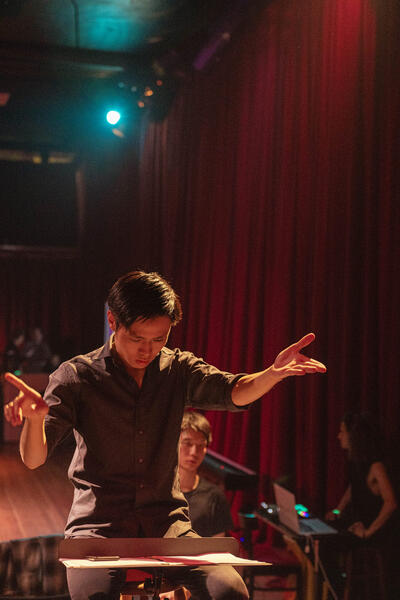 Conductor