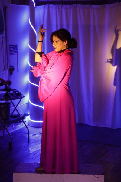 Dali's Liquid Ladies - Production Photo