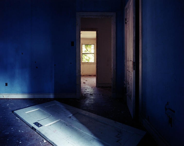 Untitled_Blue Room